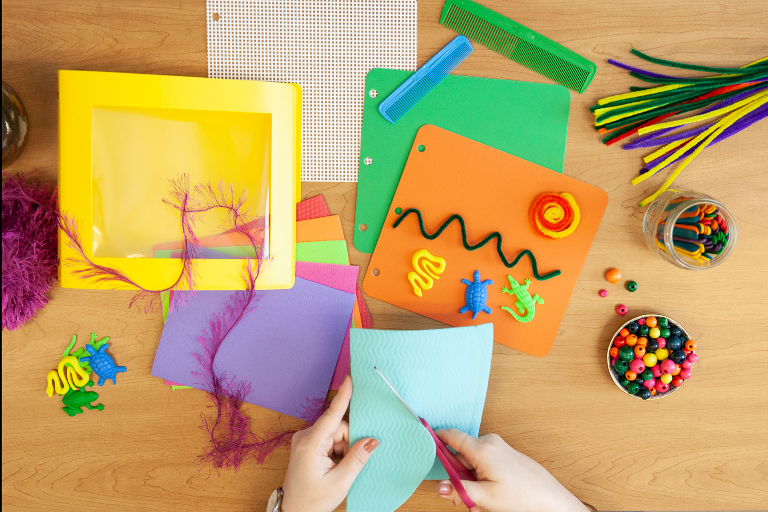 Reading and Making Tactile Books with Your Child ConnectCenter